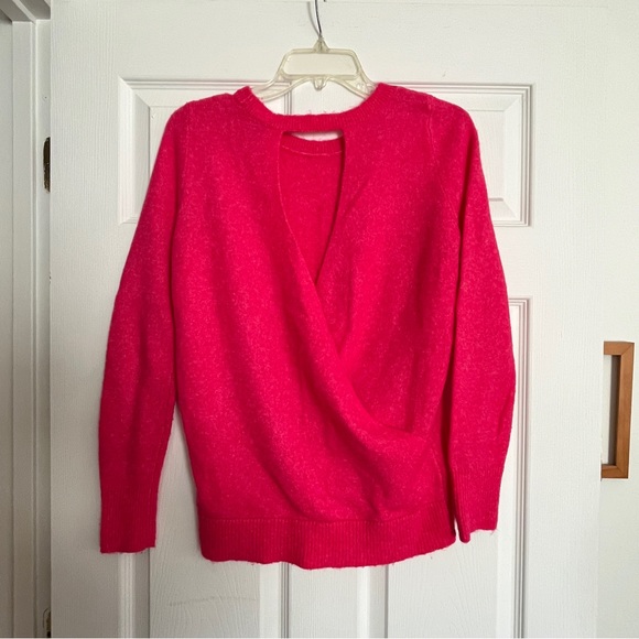 Loft open back sweater - Picture 2 of 2